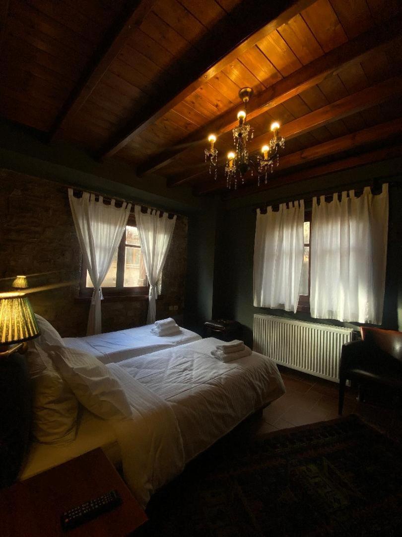 Guesthouse Katafygio Arachova Extérieur photo