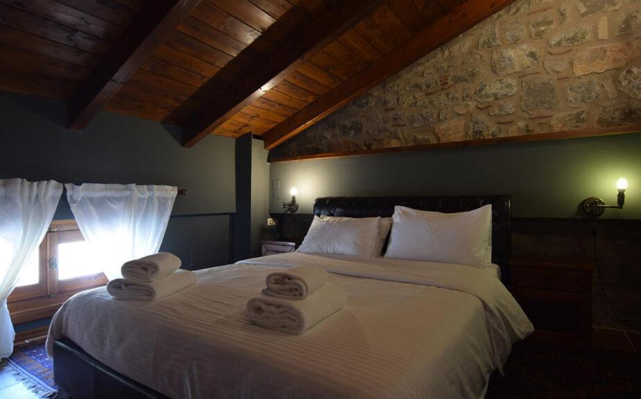 Guesthouse Katafygio Arachova Extérieur photo