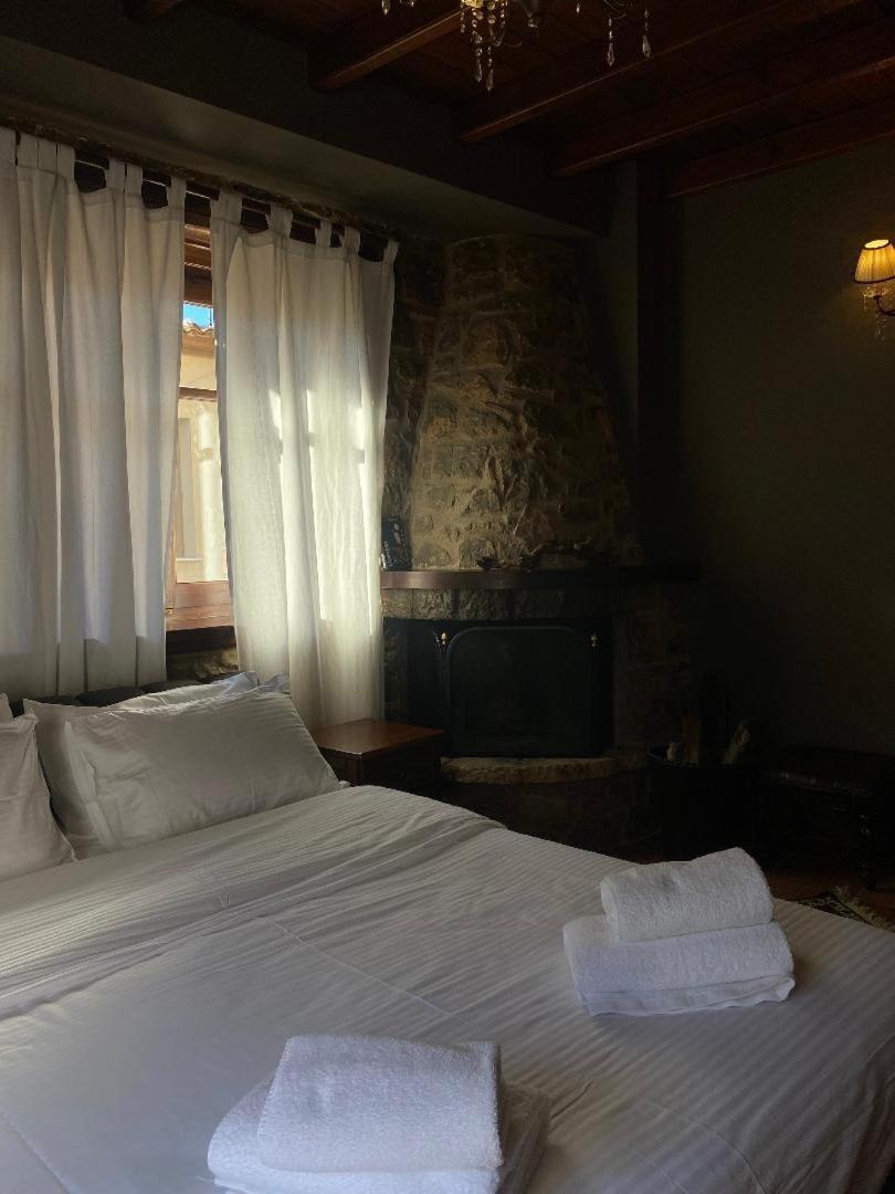 Guesthouse Katafygio Arachova Extérieur photo